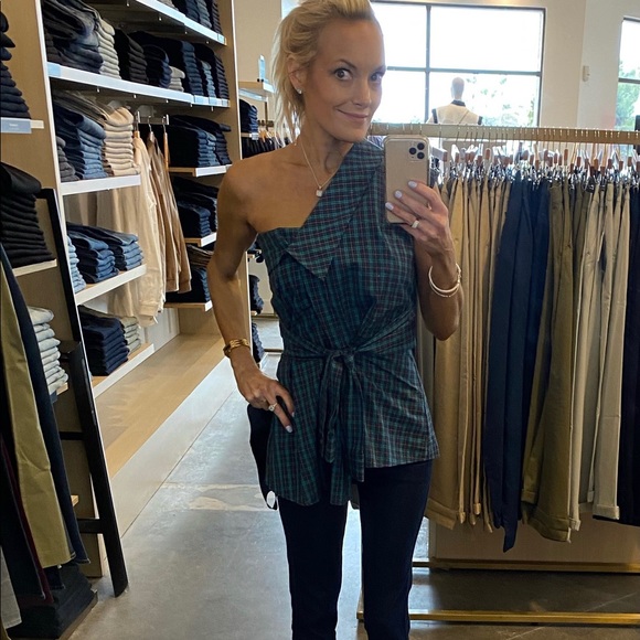 Meet your Posher, Erica - Picture 12 of 13